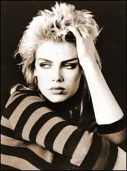 Kim Wilde - Chequered Love