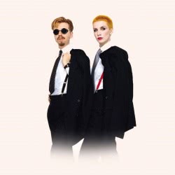 Eurythmics - Sweet Dreams (Are Made Of This)